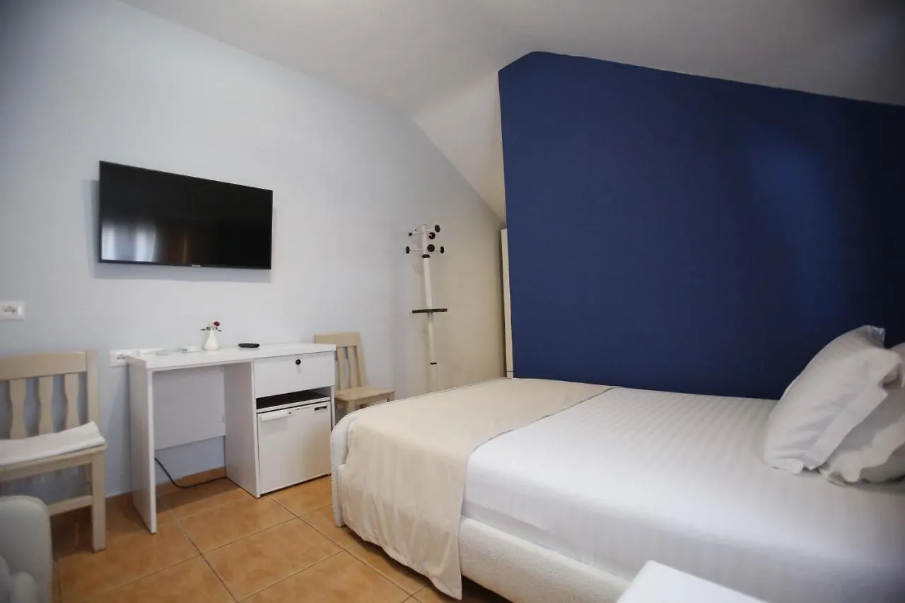 Hotel Akropoli 地拉那 3*,  阿尔巴尼亚