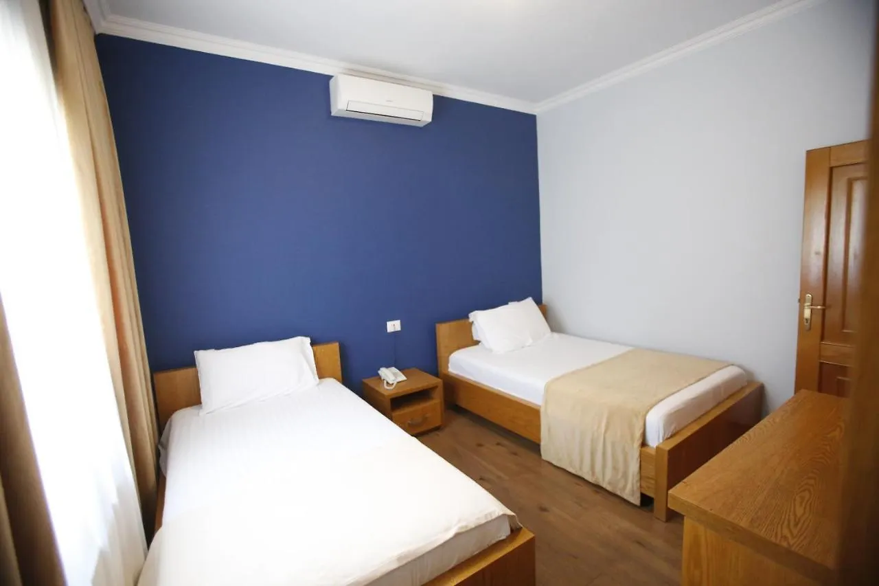Hotel Akropoli 地拉那
